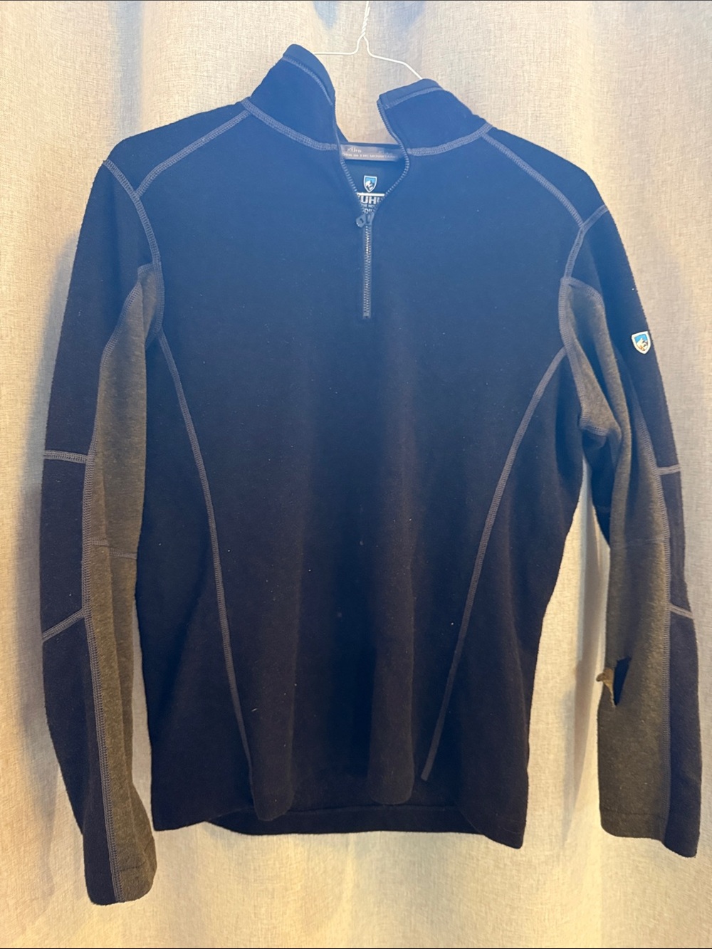 Kuhl Men’s Black and Gray Zip-Up Sweater Pullover